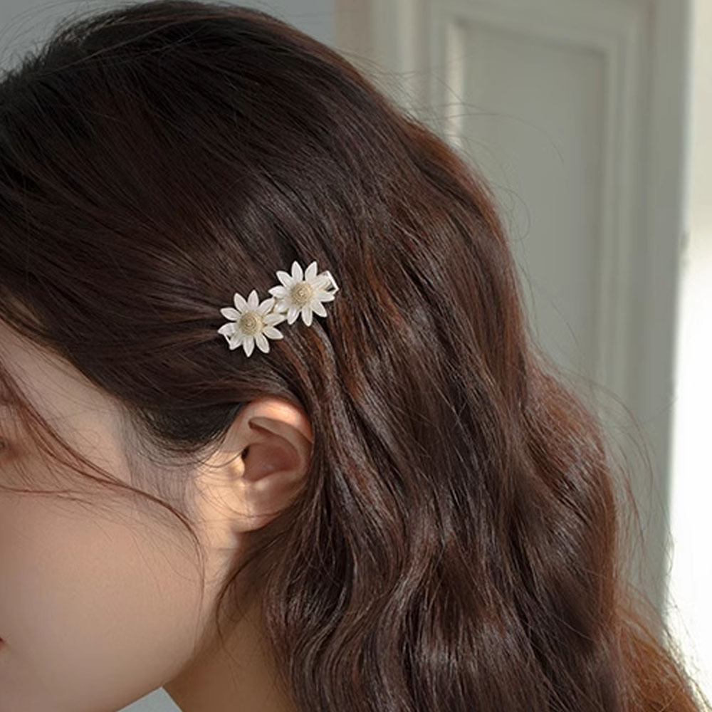 Chrysanthemum Flower Small Broken Hair Duckbill Side Hairpin