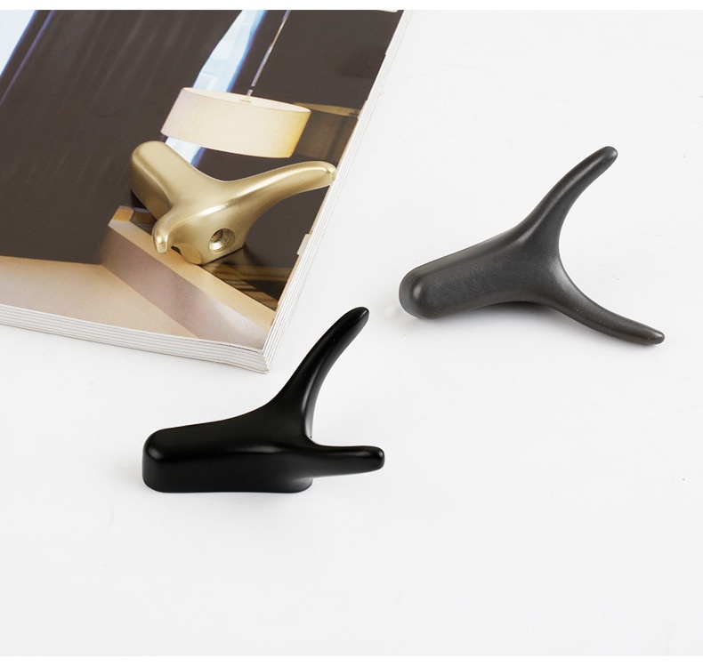 Nordic Horn Clothes Bathroom Closet Door Wall-mounted Hook